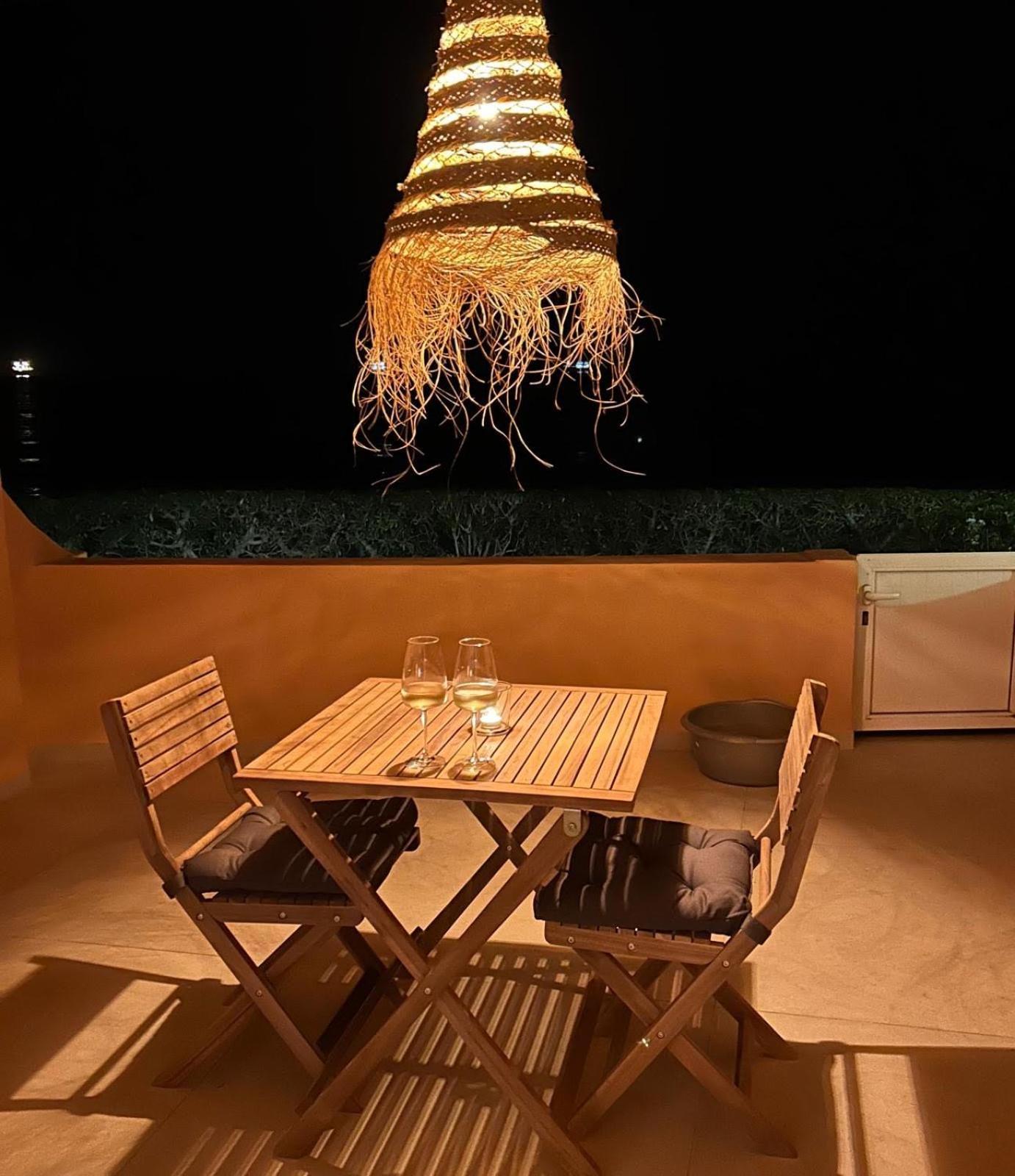 Playas de Vera Beachfront Nudist Apartment In Vera Playa מראה חיצוני תמונה