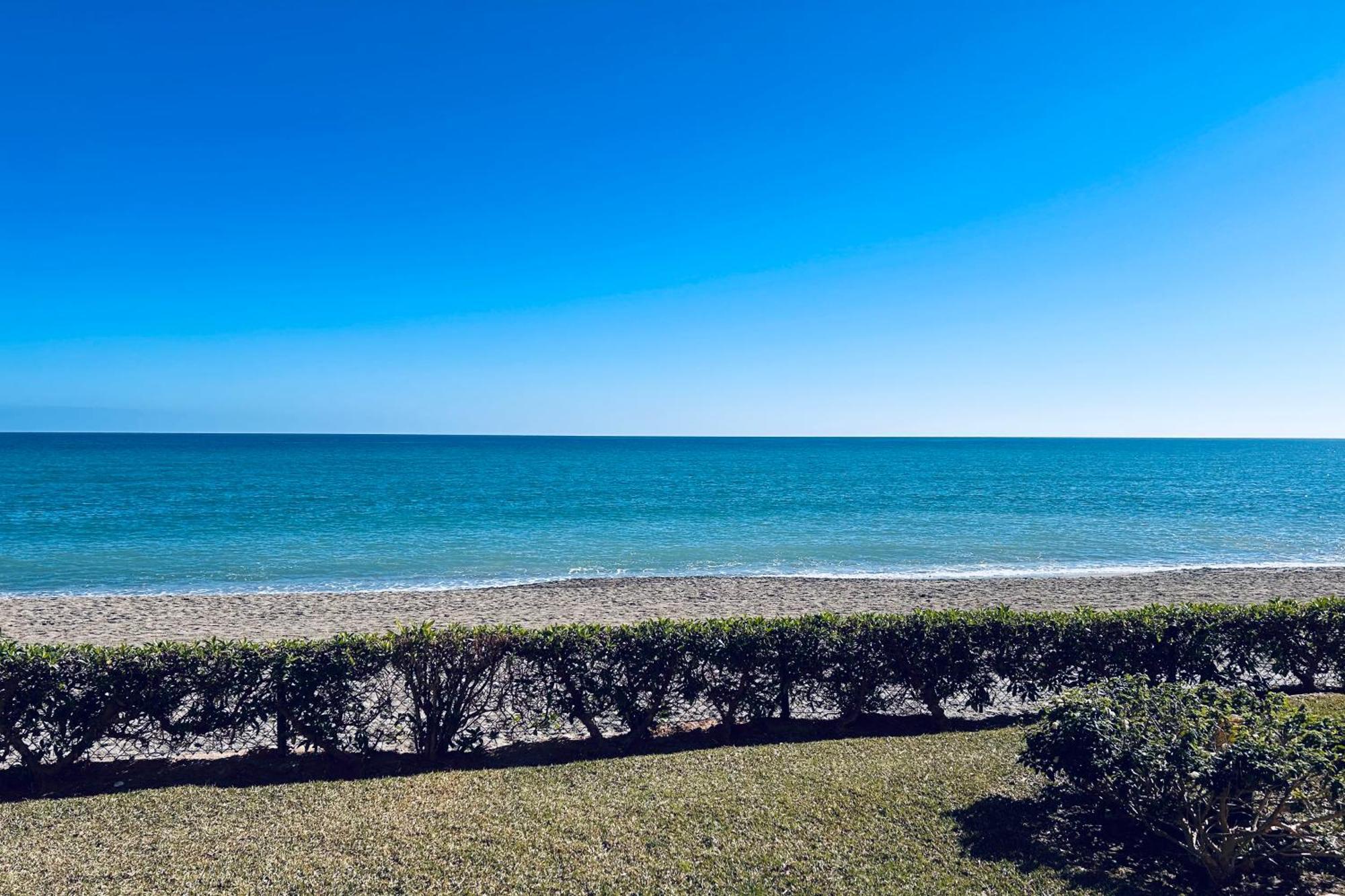 Playas de Vera Beachfront Nudist Apartment In Vera Playa מראה חיצוני תמונה